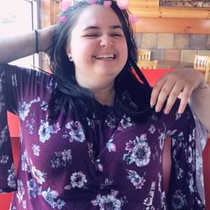 Meet your Posher, Sabrina